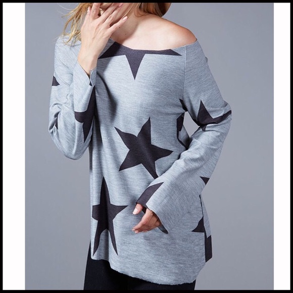 Off-the-Shoulder Star Top - Picture 4 of 4